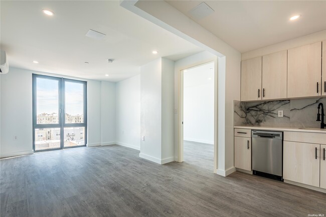 Building Photo - 30-43-43 31st St