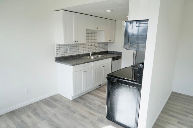 Foto del edificio - 1526 Layton 4-plex