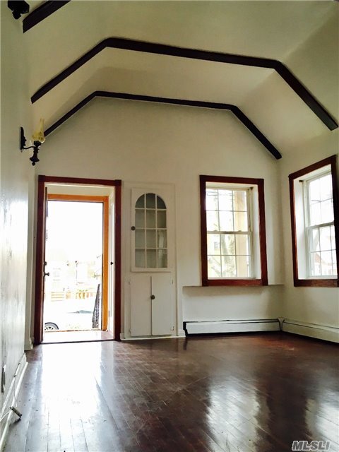 Building Photo - 149-41-149121 121st St