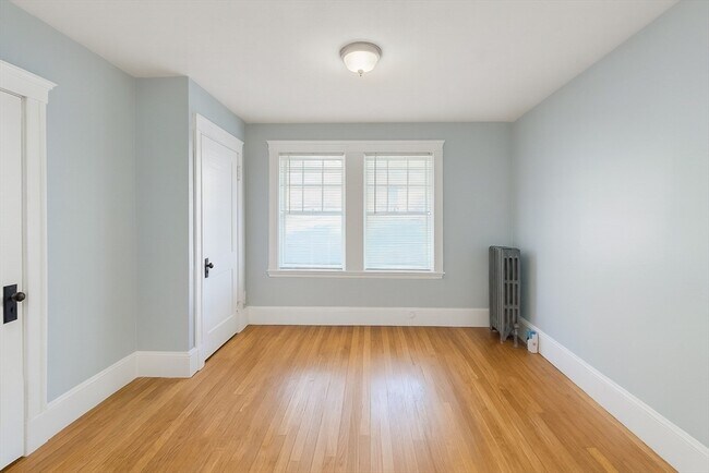 Foto del edificio - 183 Willis Ave