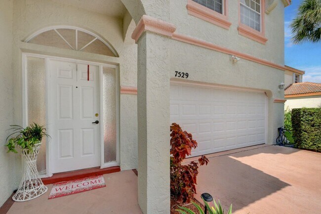 Foto del edificio - 7529 Sally Lyn Ln