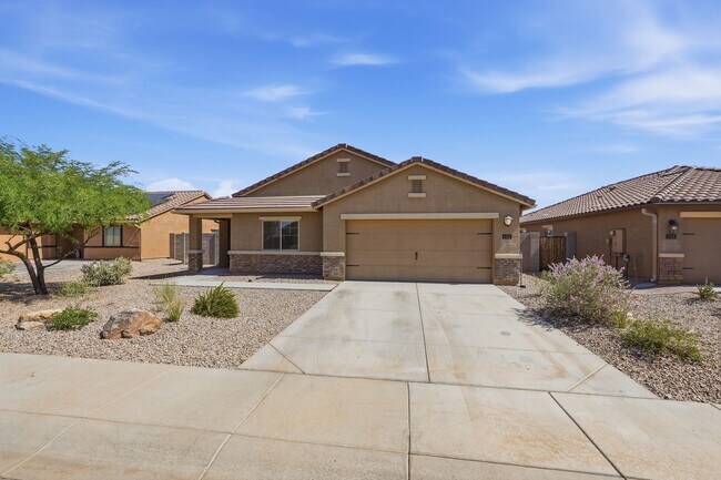 Foto del edificio - 4bedroom 2 bath single family home!