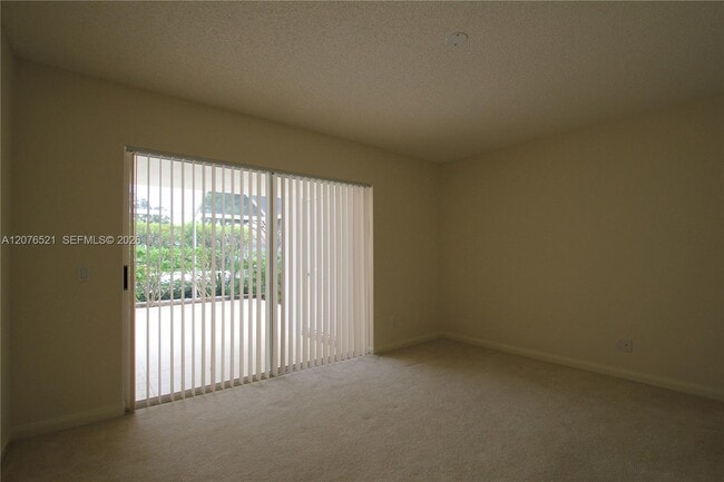 Building Photo - 4802 Water Oak Ct
