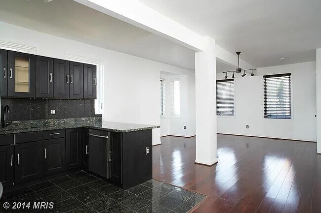 Foto del edificio - 46 N St NW