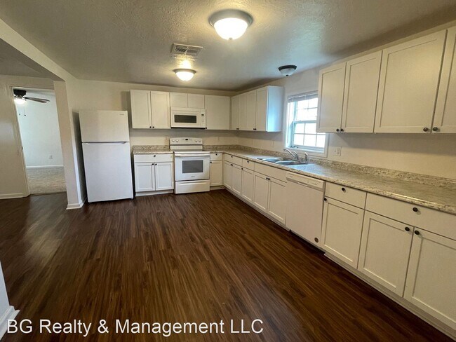 Building Photo - 3 br, 2 bath House - 2624 Tupelo St