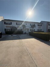 Building Photo - 7035 Cedarhurst Dr