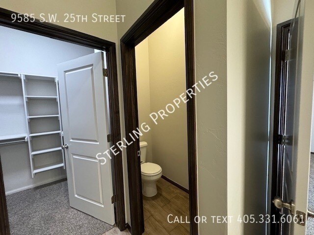 Building Photo - 9585 SW 25th St