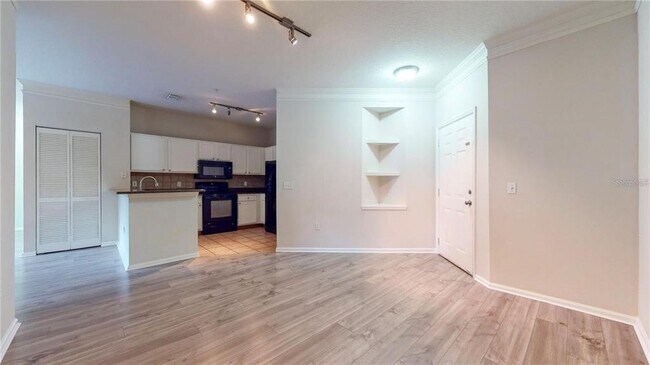 Foto del edificio - 4207 S Dale Mabry Hwy