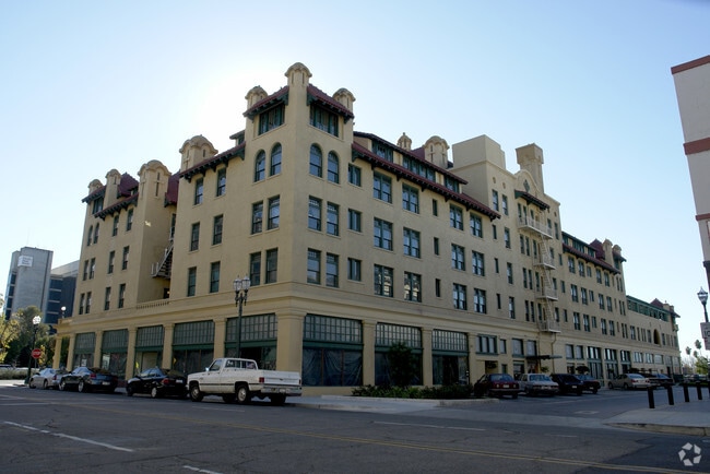 Building Photo - Hotel Stockton Apartments