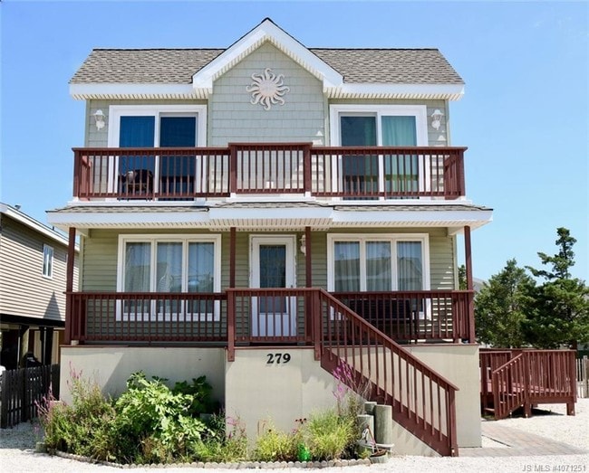 Building Photo - 279 N 6th St