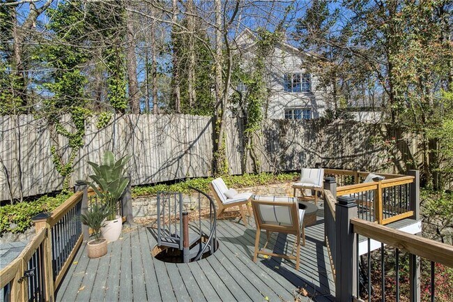 Foto del edificio - 5259 Vernon Springs Trail NW