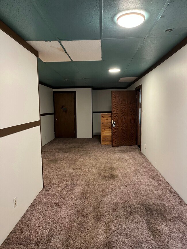 Foto del edificio - 222 W Broadway-T