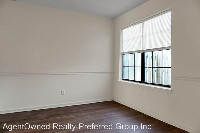 Building Photo - 2 br, 1.5 bath House - 8337 Planters Knoll