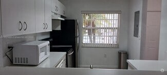 Building Photo - 14045 SW 121st Pl