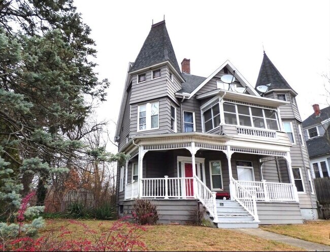 Foto del edificio - 298 Main St