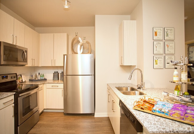 The Apex - Bedroom - Solstice Apartment Homes
