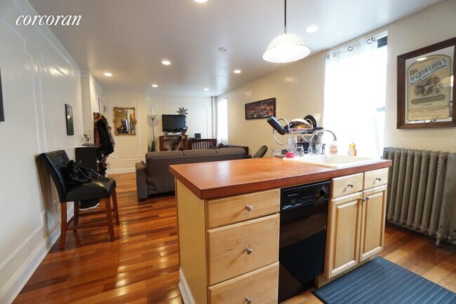 Foto del edificio - 608 W 140th St