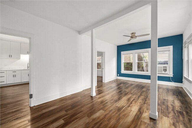 Sala de estar 1 - 4407 Stanford St