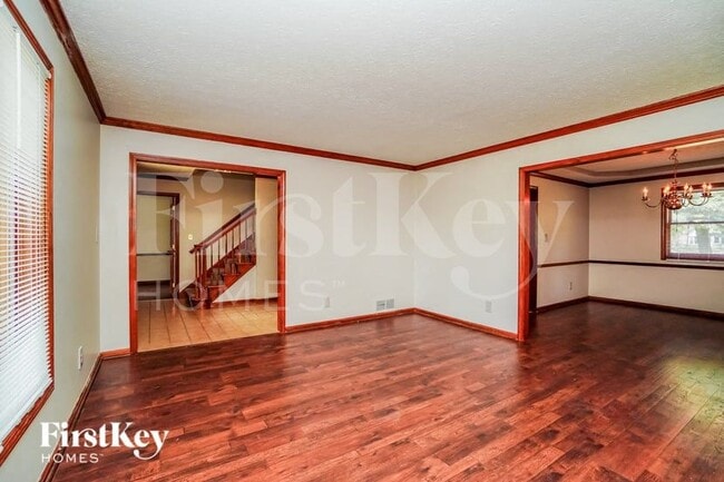 Building Photo - 8543 Appleridge Cir