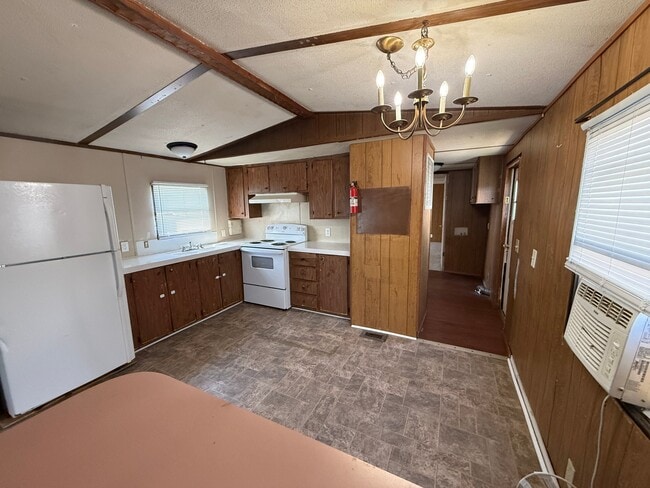 Building Photo - 100 Herman Ln
