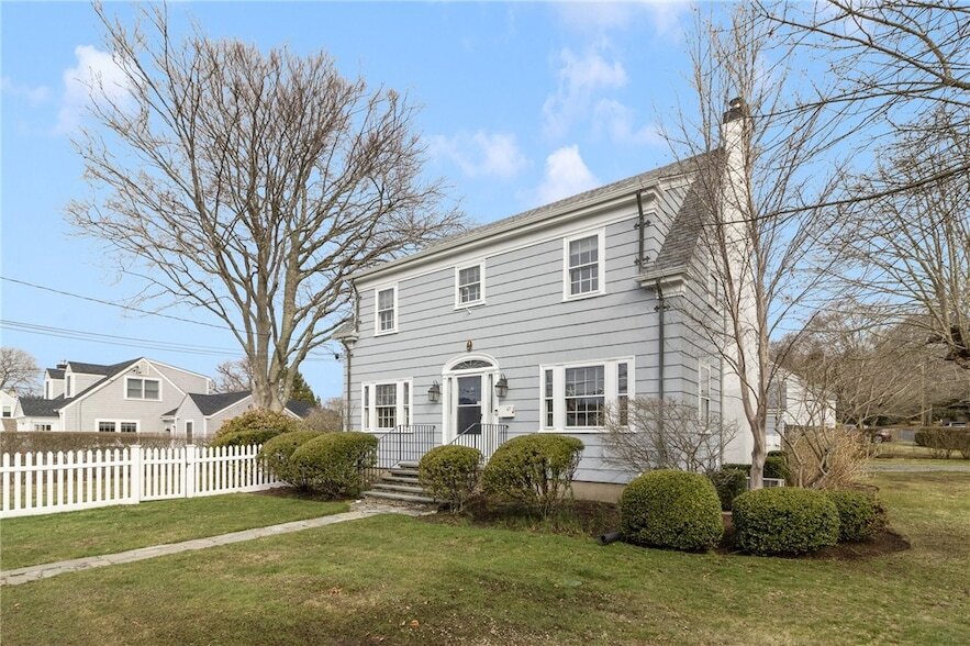 Foto principal - 67 Harrison Ave