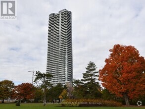 Building Photo - 805-805 Carling Ave