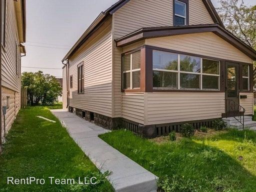 Primary Photo - 1627 Manitoba Ave