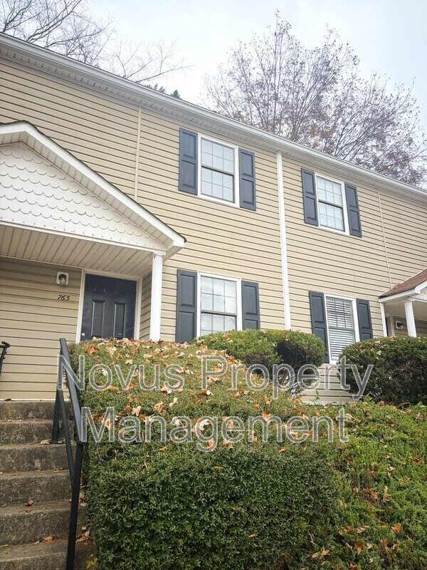 Building Photo - 763 South St