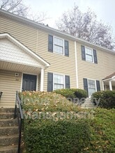 Building Photo - 763 South St