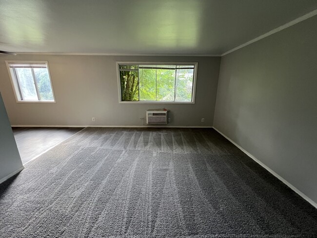 Living Room - Northgate Manor Apts