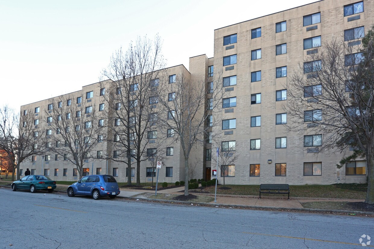 Metropolitan Village Apartments Apartments in Saint Louis, MO