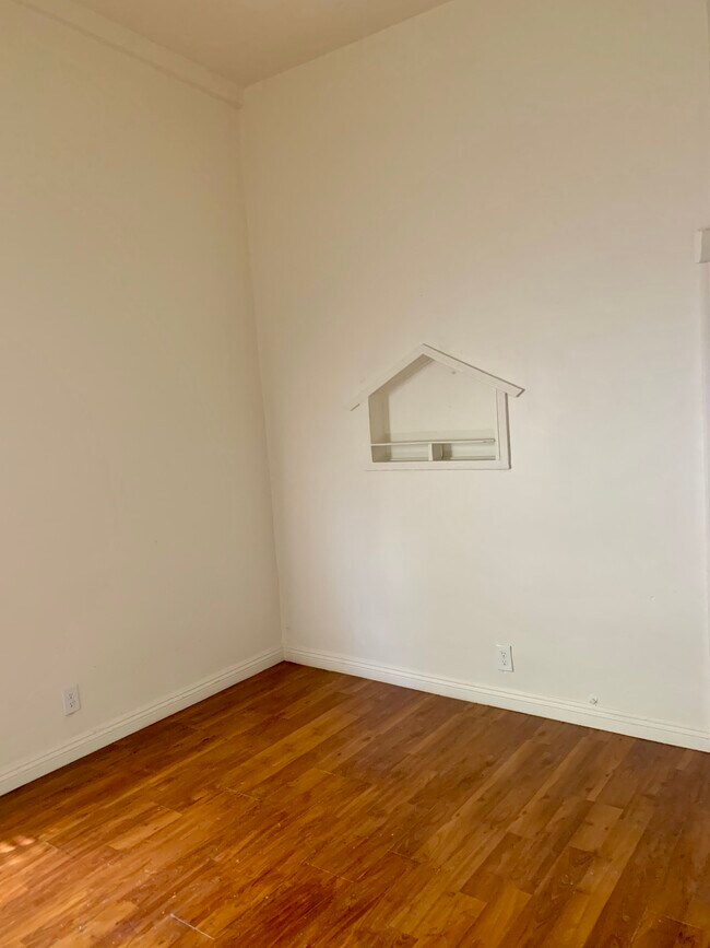 Foto del edificio - 7049 Alabama Ave