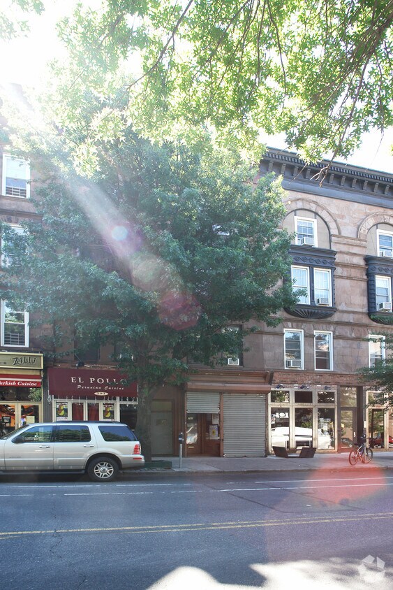 Building Photo - 291 5th Ave