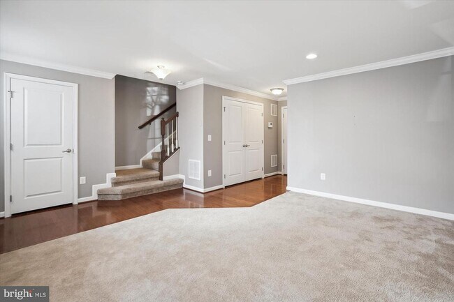 Building Photo - 7106 Santa Cruz Pl