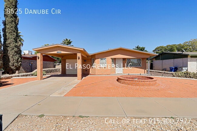 Building Photo - 8525 Danube Cir