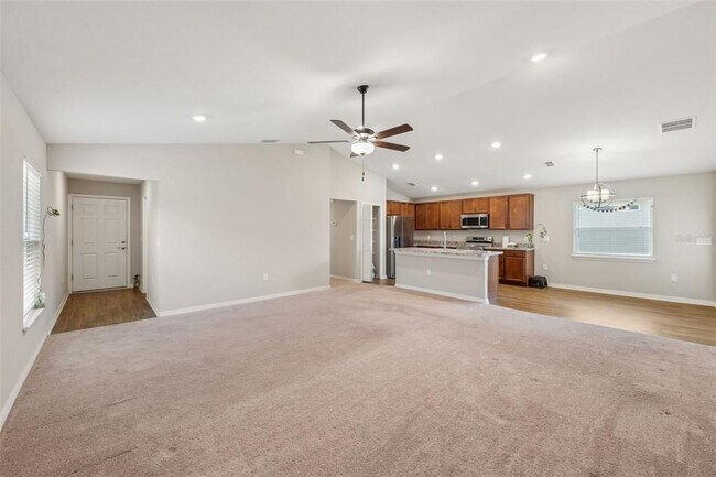 Building Photo - 35478 Bellington Blvd