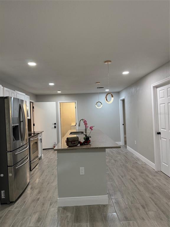 Foto del edificio - 3640 Rachel St