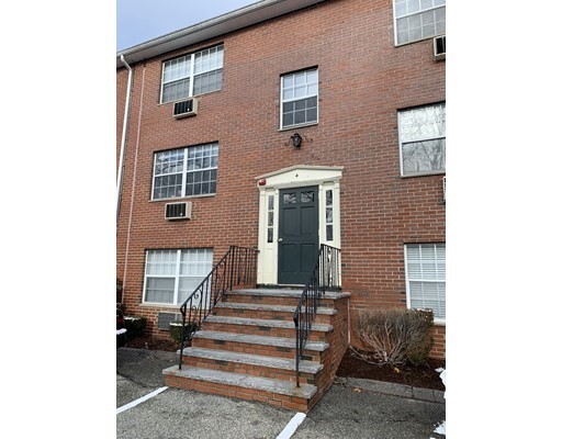 Building Photo - 4 Viking Ct