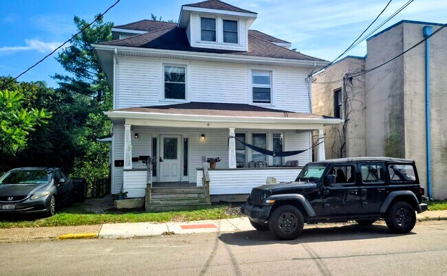 Foto del edificio - 186 N Lancaster St