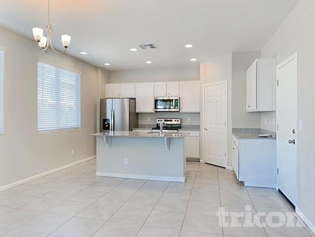 Foto del edificio - 8616 E Posada Ave