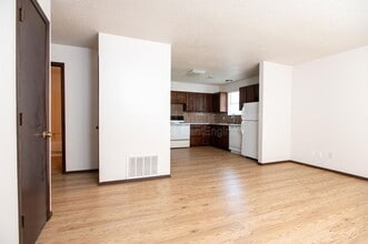 Building Photo - 1826 S Laura St