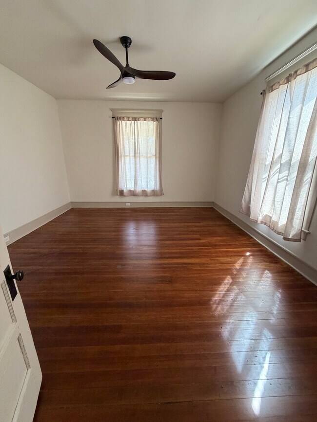 Foto del edificio - 401 E Broad St