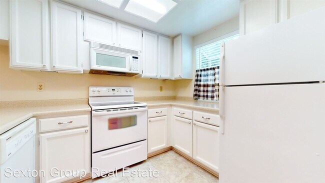 Building Photo - 2 br, 1.5 bath House - 441 Eastgate Ln 441...