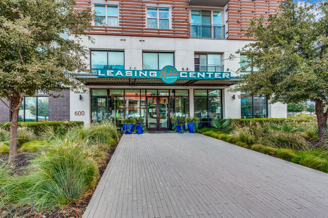 Building Photo - Madera at Leftbank