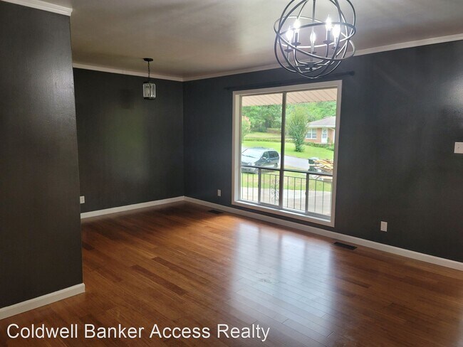 Foto del edificio - 3 br, 2 bath House - 106 Richard Lane