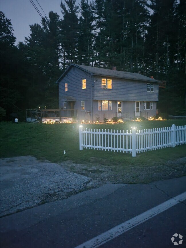 Duplex for Rent in Londonderry, NH 1 Rentals