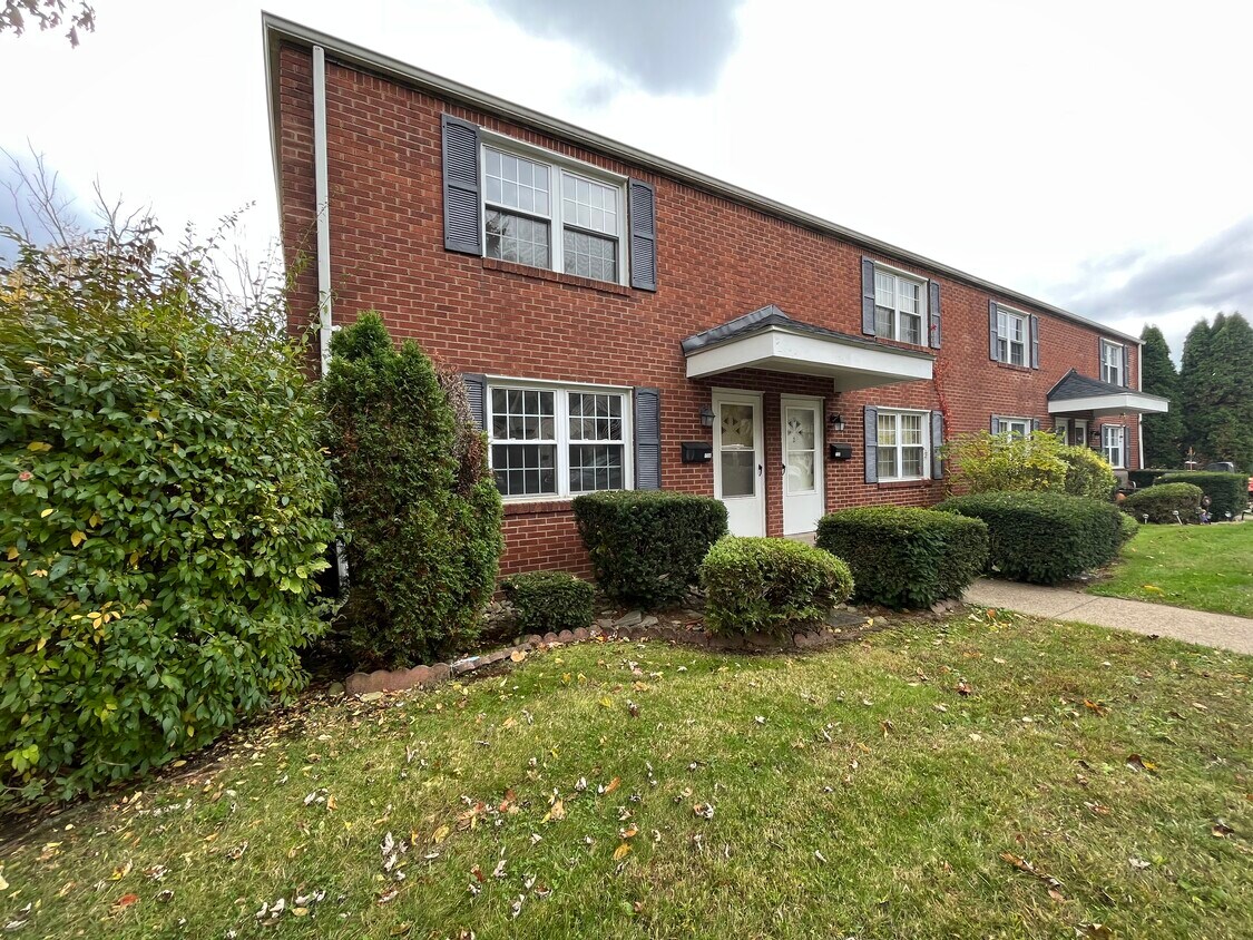 7577 Elaine Dr Unit 7558, Irwin, PA 15642 Apartments in Irwin, PA