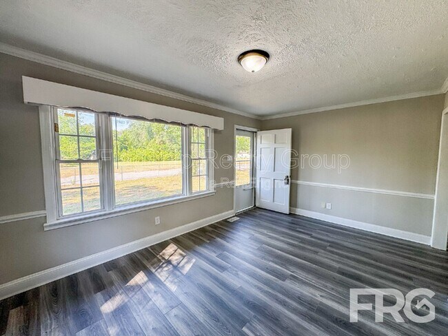 Foto del edificio - 610 3rd St