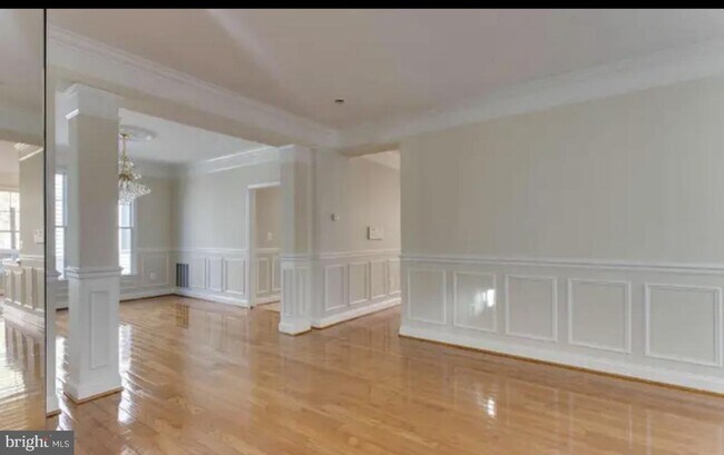 Foto del edificio - 5634 Tower Hill Cir