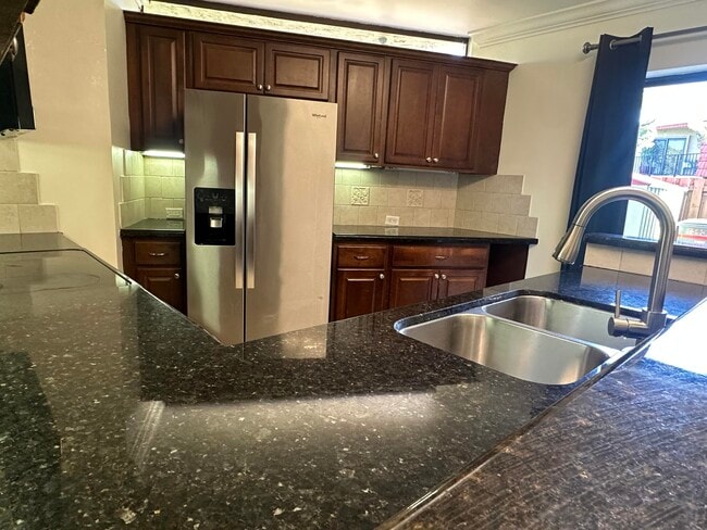 Building Photo - 8345 Trent Ct